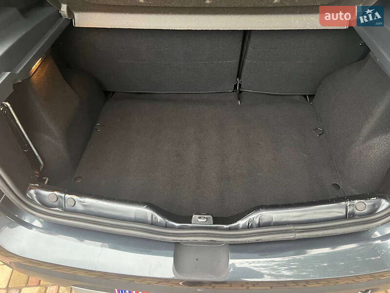 Внедорожник / Кроссовер Dacia Sandero StepWay 2011 в Гадяче