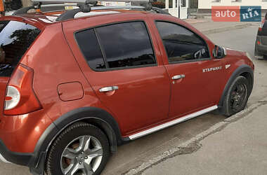 Внедорожник / Кроссовер Dacia Sandero StepWay 2012 в Бродах