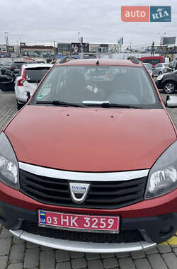 Внедорожник / Кроссовер Dacia Sandero StepWay 2010 в Черновцах
