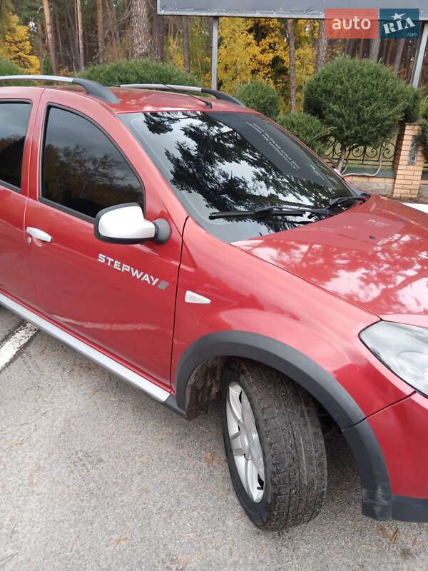 Внедорожник / Кроссовер Dacia Sandero StepWay 2010 в Лебедине фото 6 Внедорожник / Кроссовер Dacia Sandero StepWay 2010 в Лебедине