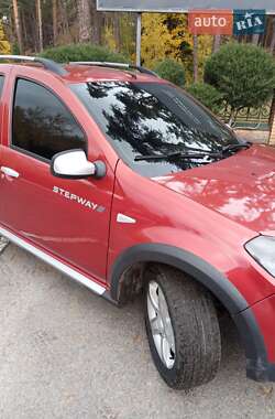 Внедорожник / Кроссовер Dacia Sandero StepWay 2010 в 