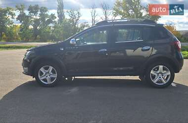 Внедорожник / Кроссовер Dacia Sandero StepWay 2013 в 