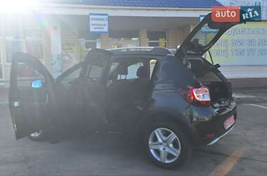 Внедорожник / Кроссовер Dacia Sandero StepWay 2013 в 