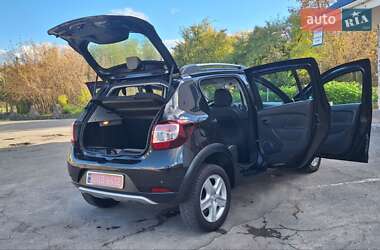 Внедорожник / Кроссовер Dacia Sandero StepWay 2013 в 