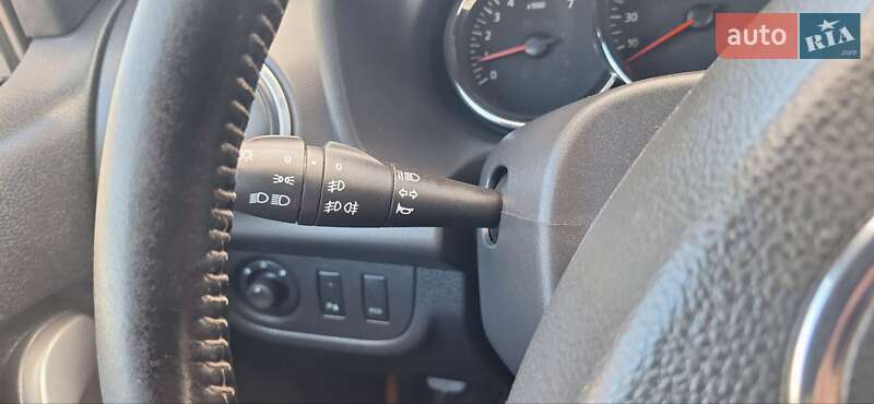 Позашляховик / Кросовер Dacia Sandero StepWay 2013 в Новоархангельську