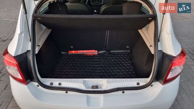 Внедорожник / Кроссовер Dacia Sandero StepWay 2015 в Кропивницком