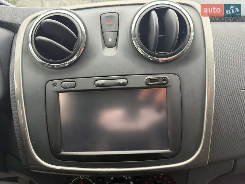 Позашляховик / Кросовер Dacia Sandero StepWay 2015 в Нововолинську фото 14 Позашляховик / Кросовер Dacia Sandero StepWay 2015 в Нововолинську
