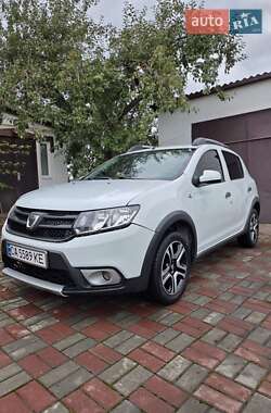 Внедорожник / Кроссовер Dacia Sandero StepWay 2015 в 