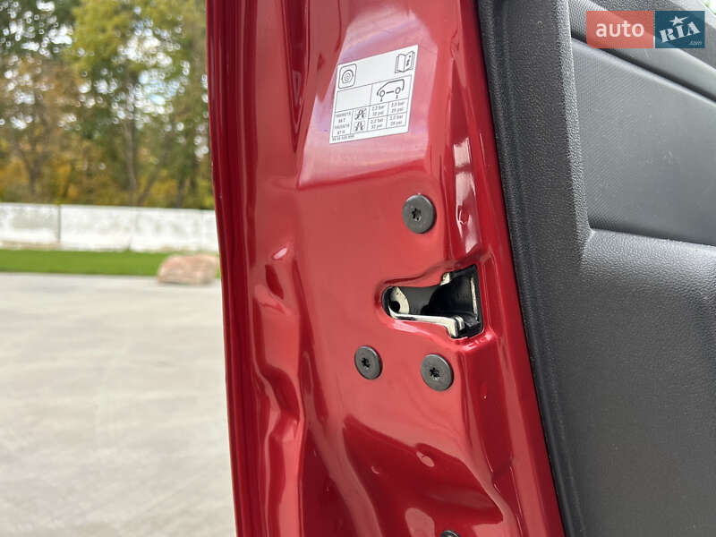 Внедорожник / Кроссовер Dacia Sandero StepWay 2012 в Луцке