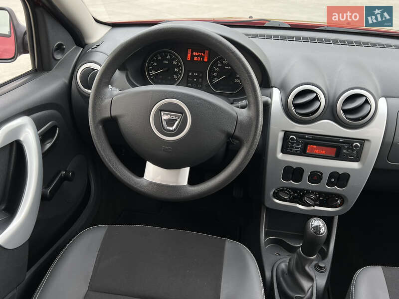 Внедорожник / Кроссовер Dacia Sandero StepWay 2012 в Луцке