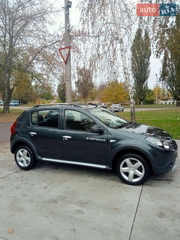 Позашляховик / Кросовер Dacia Sandero StepWay 2010 в Кам'янському фото 6 Позашляховик / Кросовер Dacia Sandero StepWay 2010 в Кам'янському