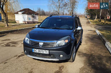 Позашляховик / Кросовер Dacia Sandero StepWay 2011 в Стрию