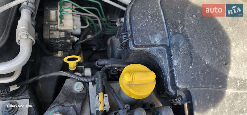 Позашляховик / Кросовер Dacia Sandero StepWay 2011 в Львові фото 36 Позашляховик / Кросовер Dacia Sandero StepWay 2011 в Львові