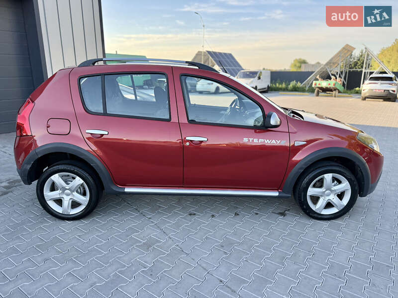 Позашляховик / Кросовер Dacia Sandero StepWay 2009 в Володимирі фото 28 Позашляховик / Кросовер Dacia Sandero StepWay 2009 в Володимирі