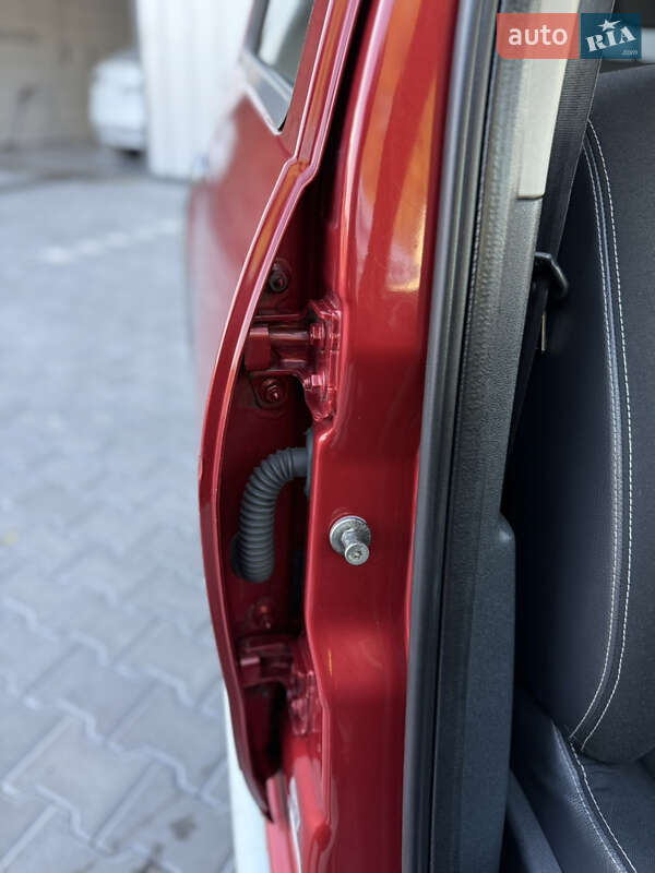 Позашляховик / Кросовер Dacia Sandero StepWay 2009 в Володимирі фото 65 Позашляховик / Кросовер Dacia Sandero StepWay 2009 в Володимирі