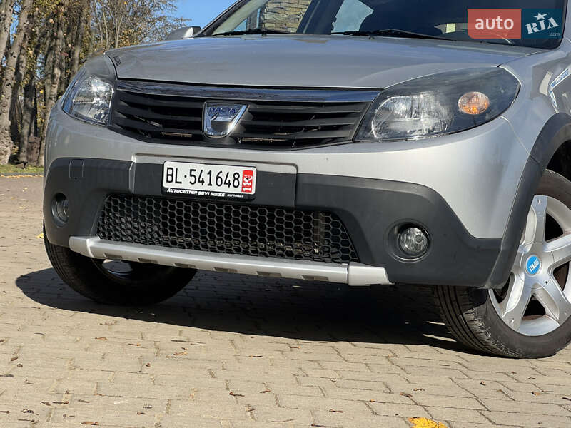 Внедорожник / Кроссовер Dacia Sandero StepWay 2012 в Стрые фото 4 Внедорожник / Кроссовер Dacia Sandero StepWay 2012 в Стрые