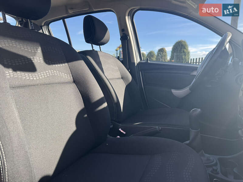 Внедорожник / Кроссовер Dacia Sandero StepWay 2012 в Стрые фото 24 Внедорожник / Кроссовер Dacia Sandero StepWay 2012 в Стрые