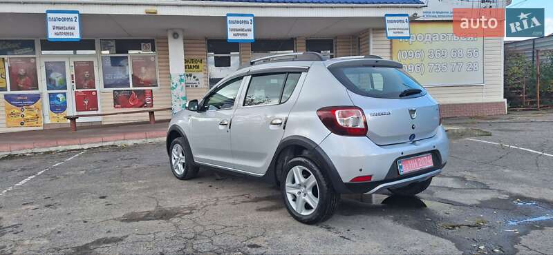 Внедорожник / Кроссовер Dacia Sandero StepWay 2013 в Новоархангельске фото 4 Внедорожник / Кроссовер Dacia Sandero StepWay 2013 в Новоархангельске