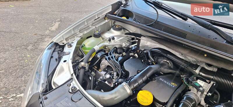 Внедорожник / Кроссовер Dacia Sandero StepWay 2013 в Новоархангельске фото 28 Внедорожник / Кроссовер Dacia Sandero StepWay 2013 в Новоархангельске