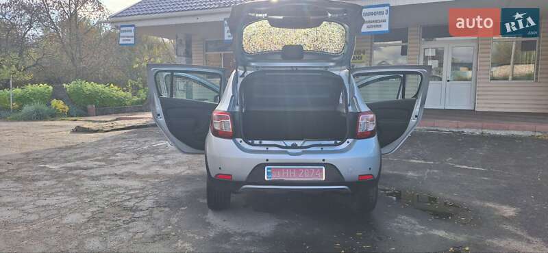 Внедорожник / Кроссовер Dacia Sandero StepWay 2013 в Новоархангельске фото 39 Внедорожник / Кроссовер Dacia Sandero StepWay 2013 в Новоархангельске