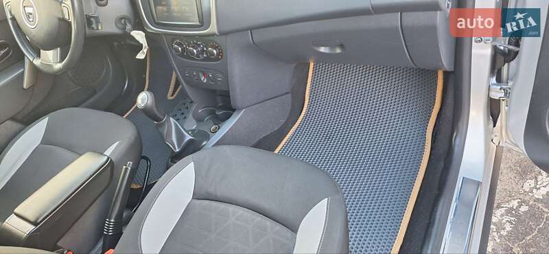 Внедорожник / Кроссовер Dacia Sandero StepWay 2013 в Новоархангельске фото 70 Внедорожник / Кроссовер Dacia Sandero StepWay 2013 в Новоархангельске