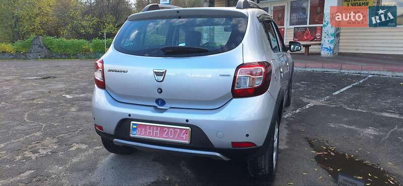 Внедорожник / Кроссовер Dacia Sandero StepWay 2013 в Новоархангельске фото 89 Внедорожник / Кроссовер Dacia Sandero StepWay 2013 в Новоархангельске