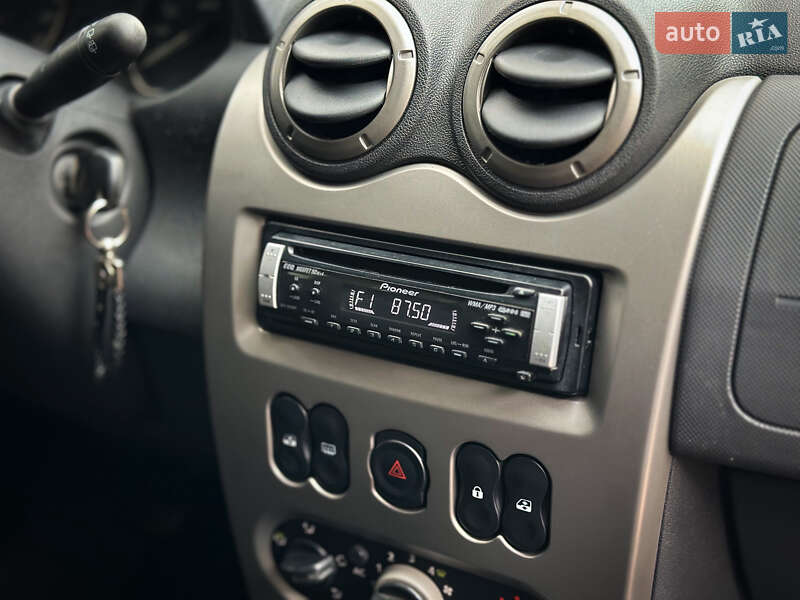 Внедорожник / Кроссовер Dacia Sandero StepWay 2010 в Сумах фото 39 Внедорожник / Кроссовер Dacia Sandero StepWay 2010 в Сумах