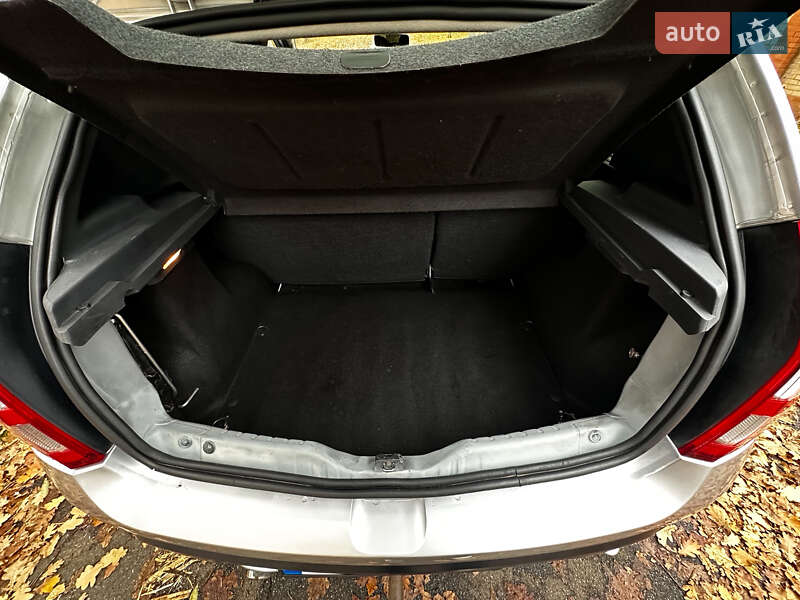 Внедорожник / Кроссовер Dacia Sandero StepWay 2010 в Сумах фото 53 Внедорожник / Кроссовер Dacia Sandero StepWay 2010 в Сумах