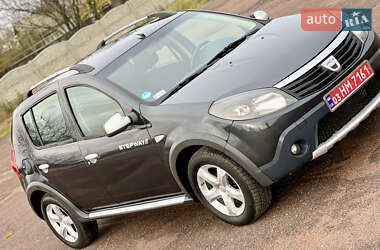 Позашляховик / Кросовер Dacia Sandero StepWay 2010 в Кролевці