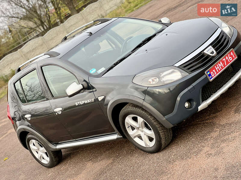 Позашляховик / Кросовер Dacia Sandero StepWay 2010 в Кролевці