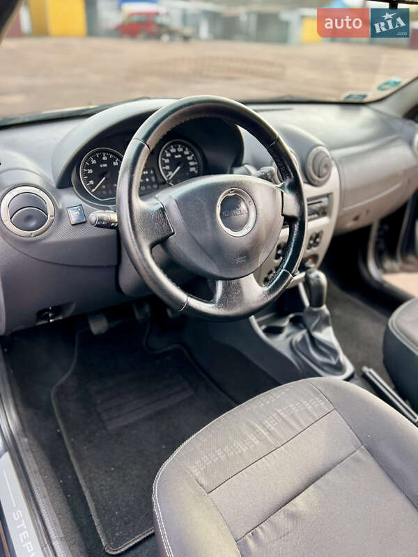 Позашляховик / Кросовер Dacia Sandero StepWay 2010 в Кролевці