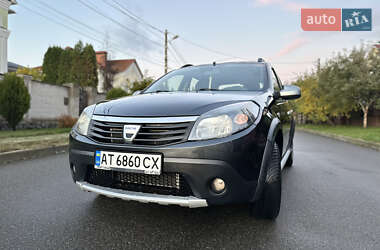 Внедорожник / Кроссовер Dacia Sandero StepWay 2011 в Сумах