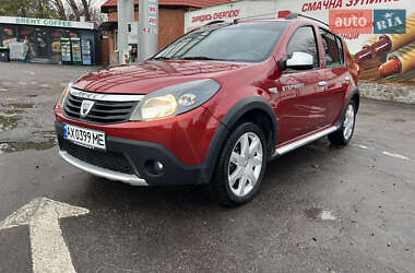 Хэтчбек Dacia Sandero StepWay 2012 в Харькове