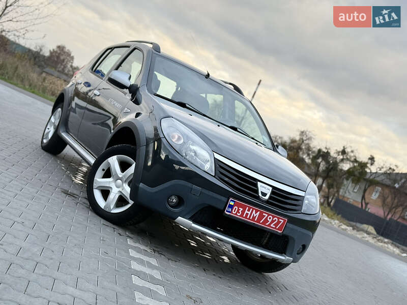 Внедорожник / Кроссовер Dacia Sandero StepWay 2010 в Владимире фото Внедорожник / Кроссовер Dacia Sandero StepWay 2010 в Владимире