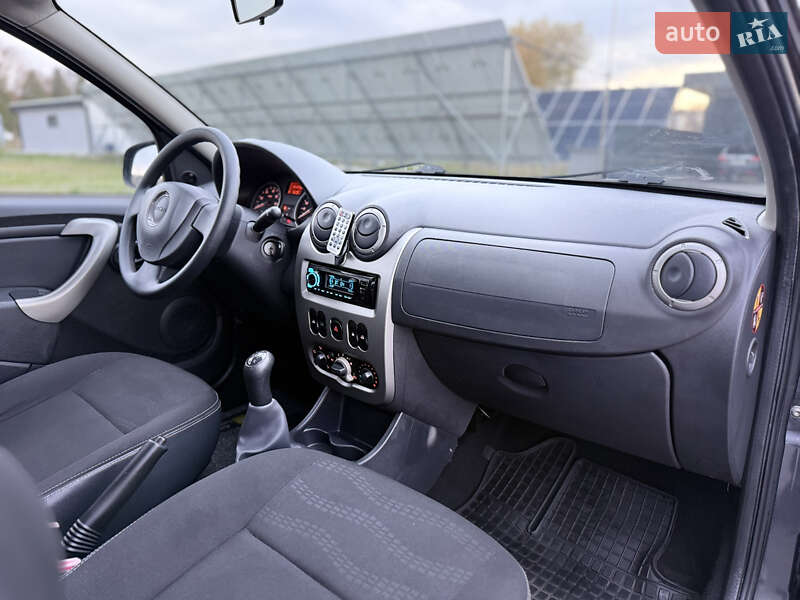 Внедорожник / Кроссовер Dacia Sandero StepWay 2010 в Владимире фото 91 Внедорожник / Кроссовер Dacia Sandero StepWay 2010 в Владимире