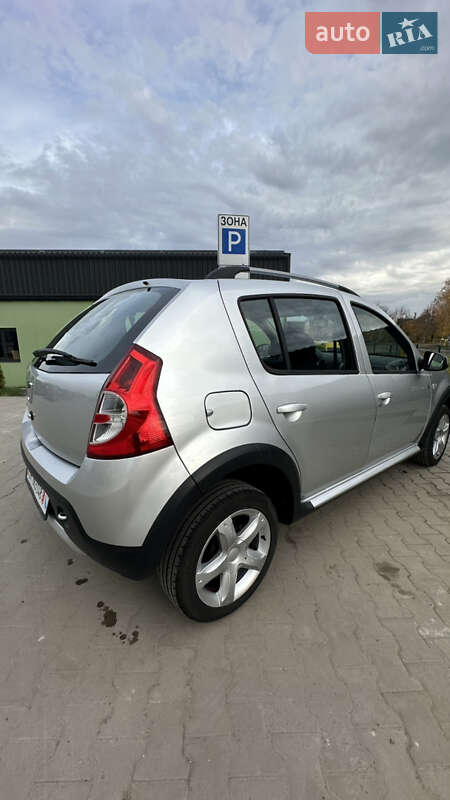 Внедорожник / Кроссовер Dacia Sandero StepWay 2009 в Луцке