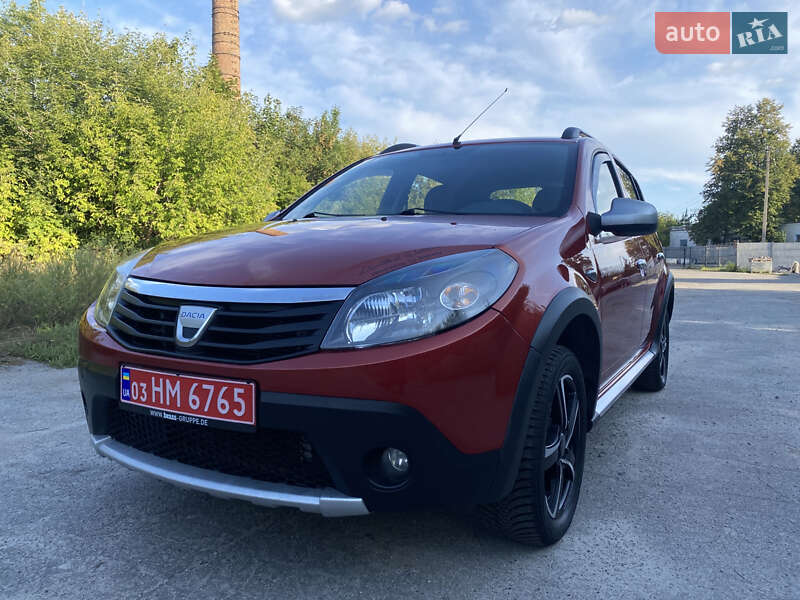 Dacia Sandero StepWay 2011 Dacia Sandero StepWay 2011