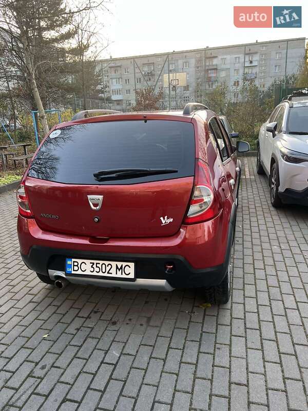Внедорожник / Кроссовер Dacia Sandero StepWay 2011 в Львове