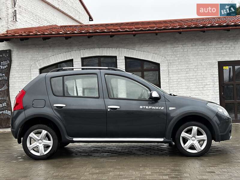 Позашляховик / Кросовер Dacia Sandero StepWay 2012 в Красилові фото 10 Позашляховик / Кросовер Dacia Sandero StepWay 2012 в Красилові