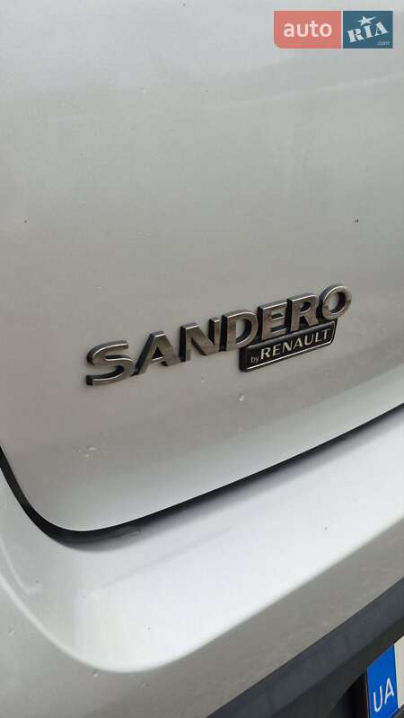 Позашляховик / Кросовер Dacia Sandero StepWay 2009 в Києві фото 10 Позашляховик / Кросовер Dacia Sandero StepWay 2009 в Києві