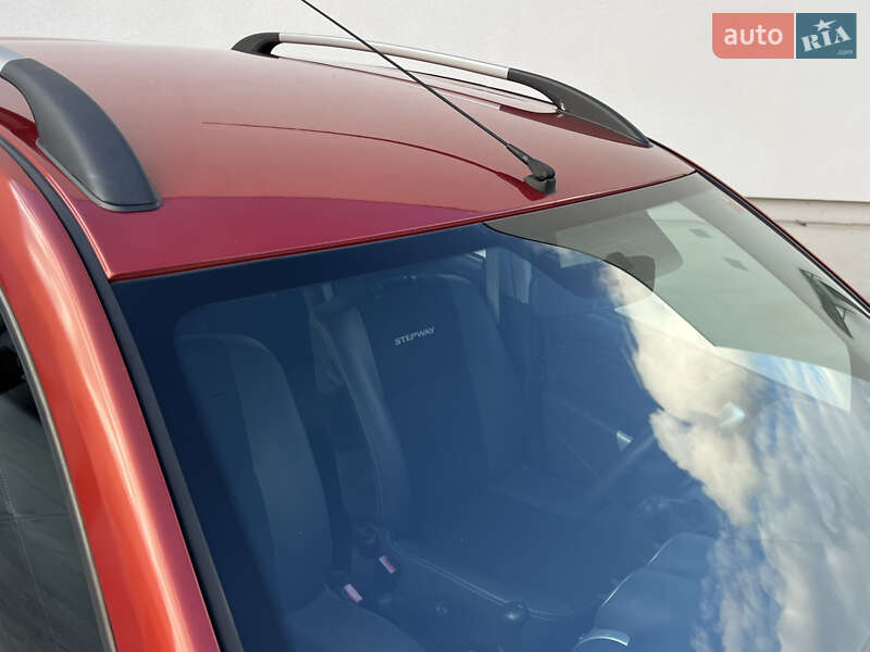 Позашляховик / Кросовер Dacia Sandero StepWay 2012 в Луцьку