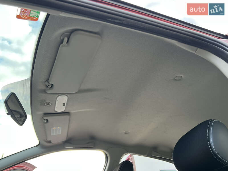 Позашляховик / Кросовер Dacia Sandero StepWay 2012 в Луцьку