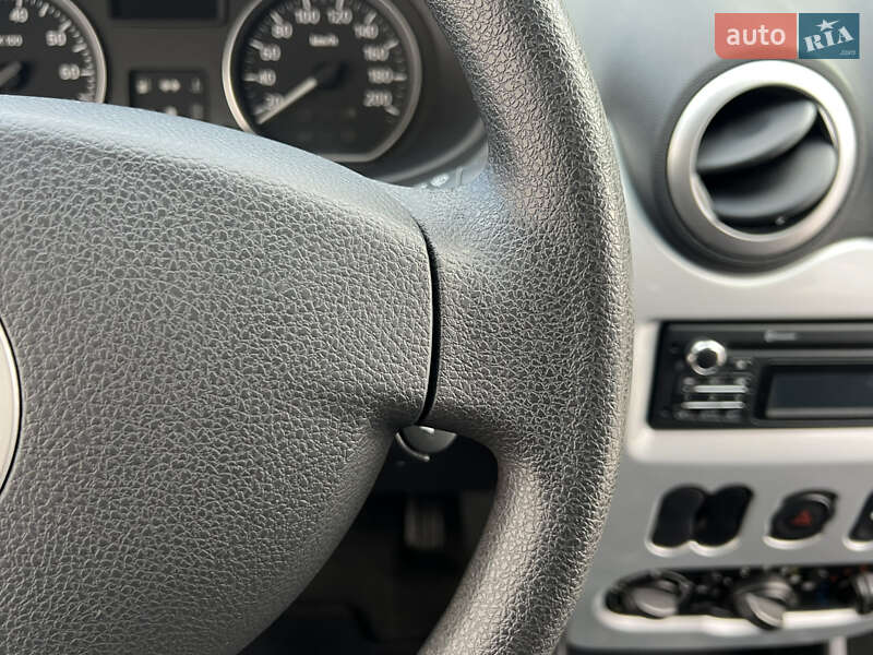 Позашляховик / Кросовер Dacia Sandero StepWay 2012 в Луцьку