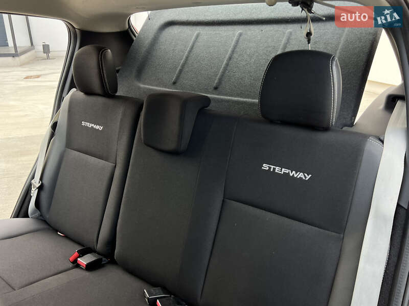 Позашляховик / Кросовер Dacia Sandero StepWay 2012 в Луцьку