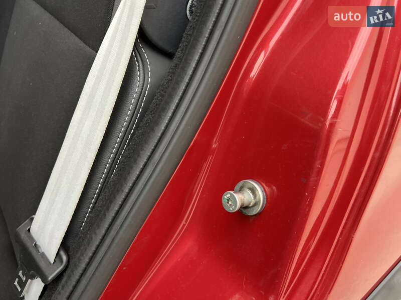 Позашляховик / Кросовер Dacia Sandero StepWay 2012 в Луцьку