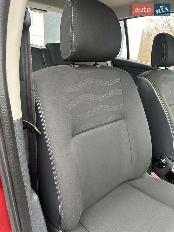 Внедорожник / Кроссовер Dacia Sandero StepWay 2011 в Хороле фото 15 Внедорожник / Кроссовер Dacia Sandero StepWay 2011 в Хороле