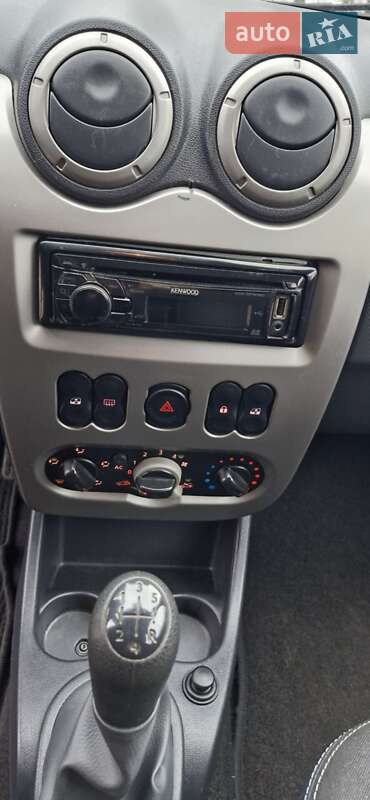 Позашляховик / Кросовер Dacia Sandero StepWay 2012 в Красилові