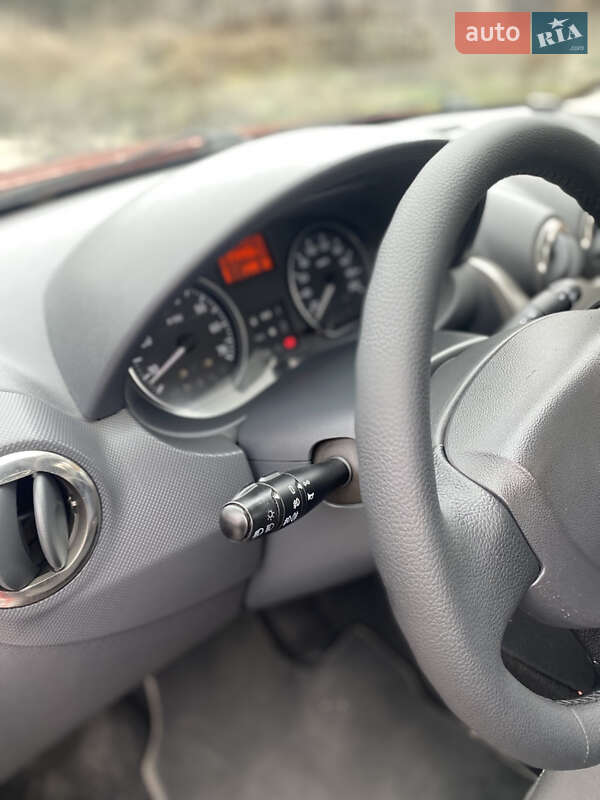 Позашляховик / Кросовер Dacia Sandero StepWay 2011 в Хоролі фото 14 Позашляховик / Кросовер Dacia Sandero StepWay 2011 в Хоролі