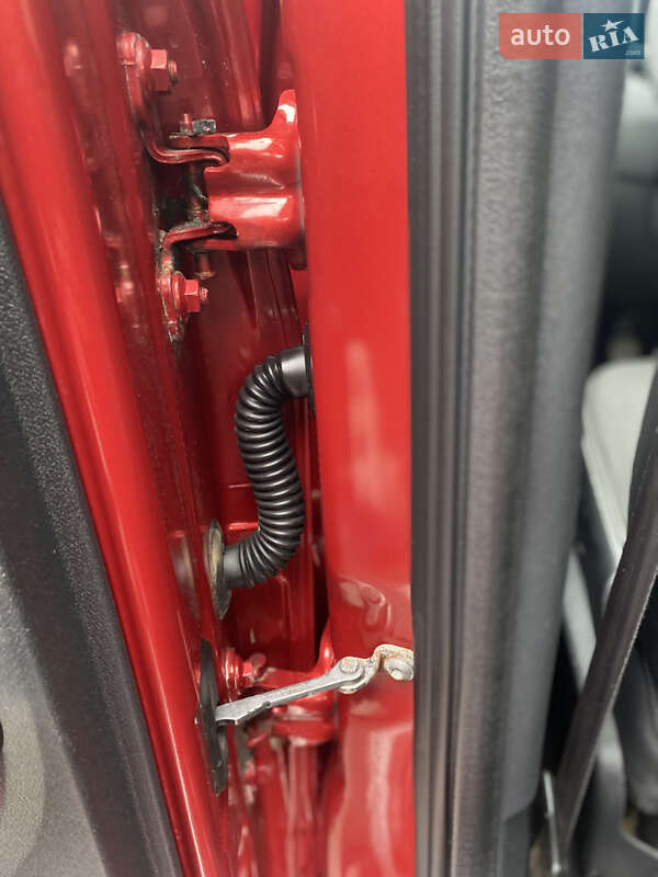 Позашляховик / Кросовер Dacia Sandero StepWay 2011 в Хоролі фото 28 Позашляховик / Кросовер Dacia Sandero StepWay 2011 в Хоролі