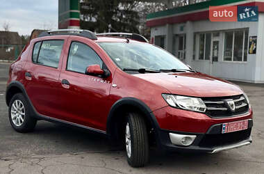 Позашляховик / Кросовер Dacia Sandero StepWay 2013 в Гадячі